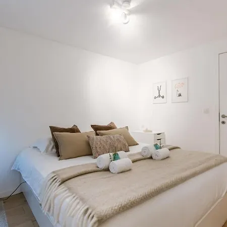 Apartment Huswell - Homely Duplex Near Historic Center & Station *